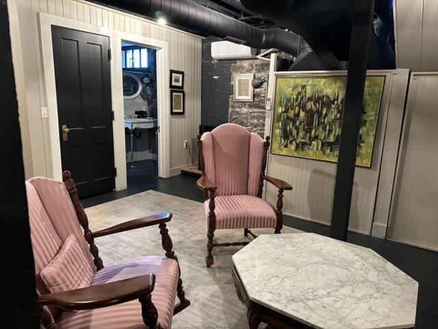Innbuffalo Off Elmwood Εξωτερικό φωτογραφία