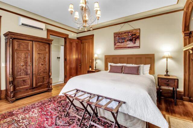 Innbuffalo Off Elmwood Εξωτερικό φωτογραφία